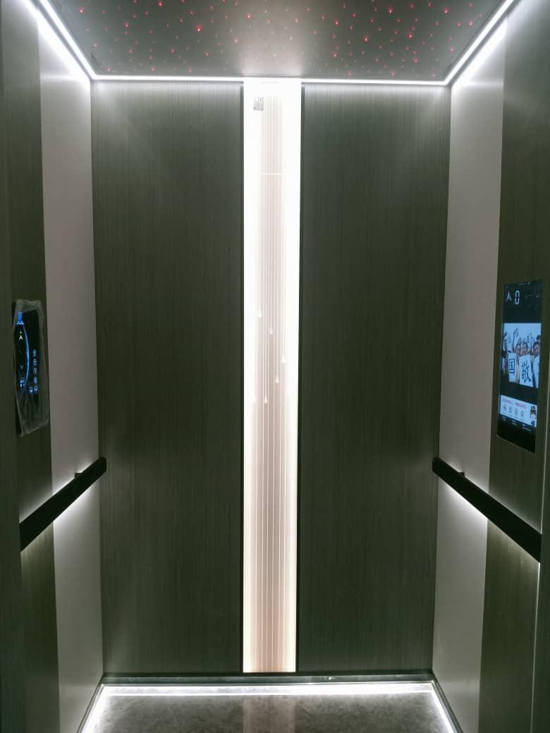 الرئيسية 15158f48 604e 4581 8bb8 c2113fe5260f